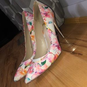 Flower print heels